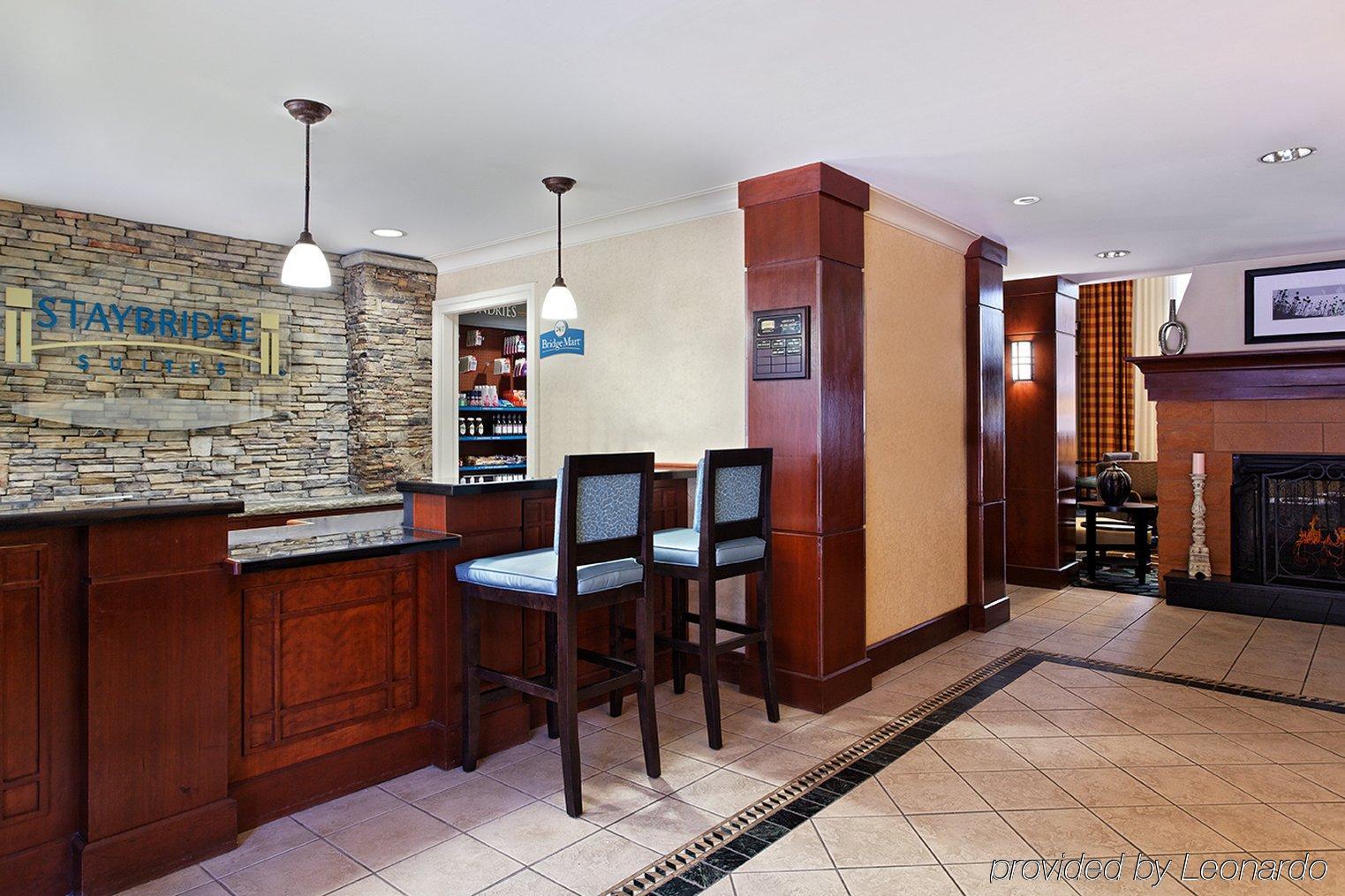 Staybridge Suites Chattanooga Downtown - Convention Center By Ihg Екстериор снимка