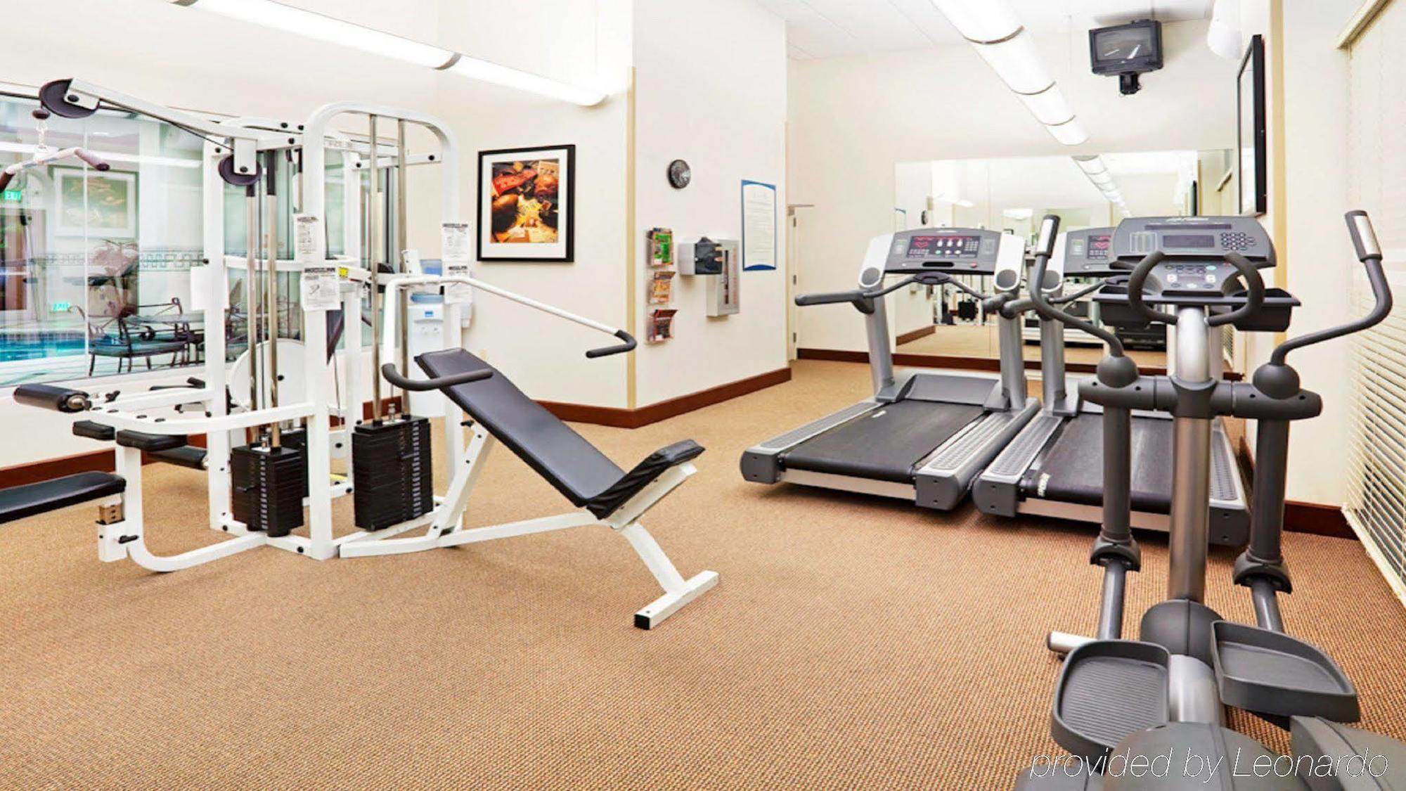 Staybridge Suites Chattanooga Downtown - Convention Center By Ihg Екстериор снимка